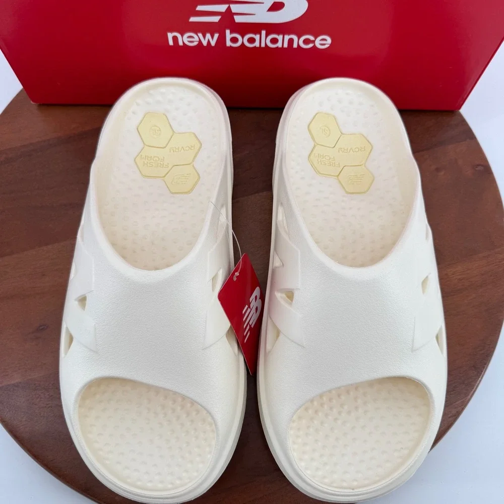 New Balance Fresh Foam RCVRY Slide Beige Athletic Recovery Sandal Men's 11 NIB